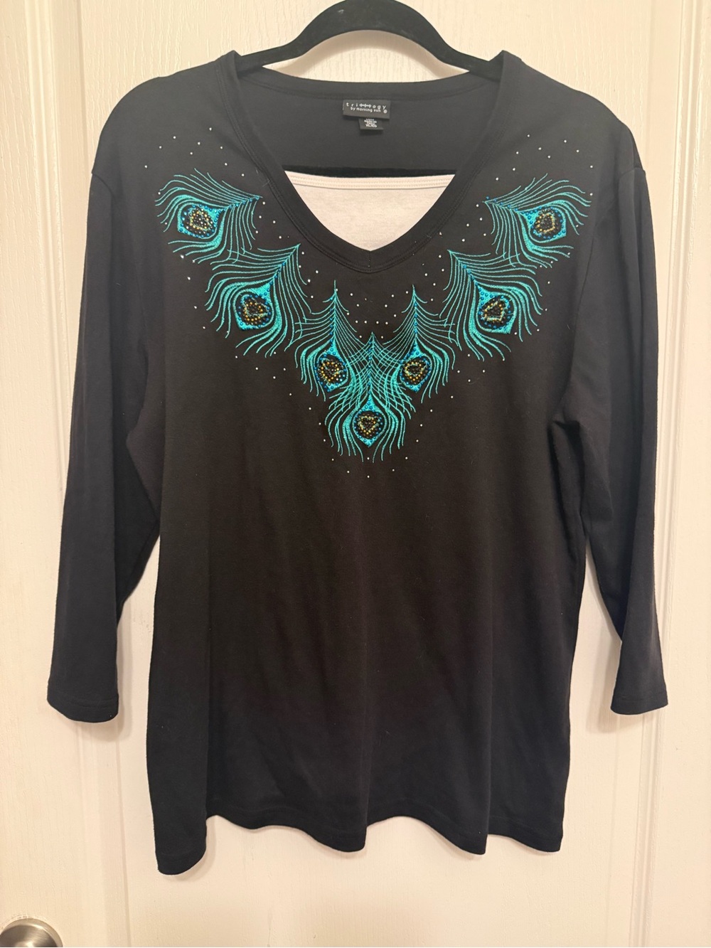 Trilllogy by Morning Sun XL Black Peacock Rhinestone Embroidered 3/4 Top